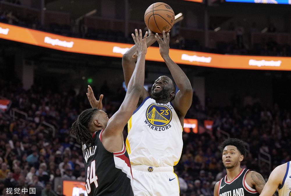 在俱乐部财 在俱乐部财