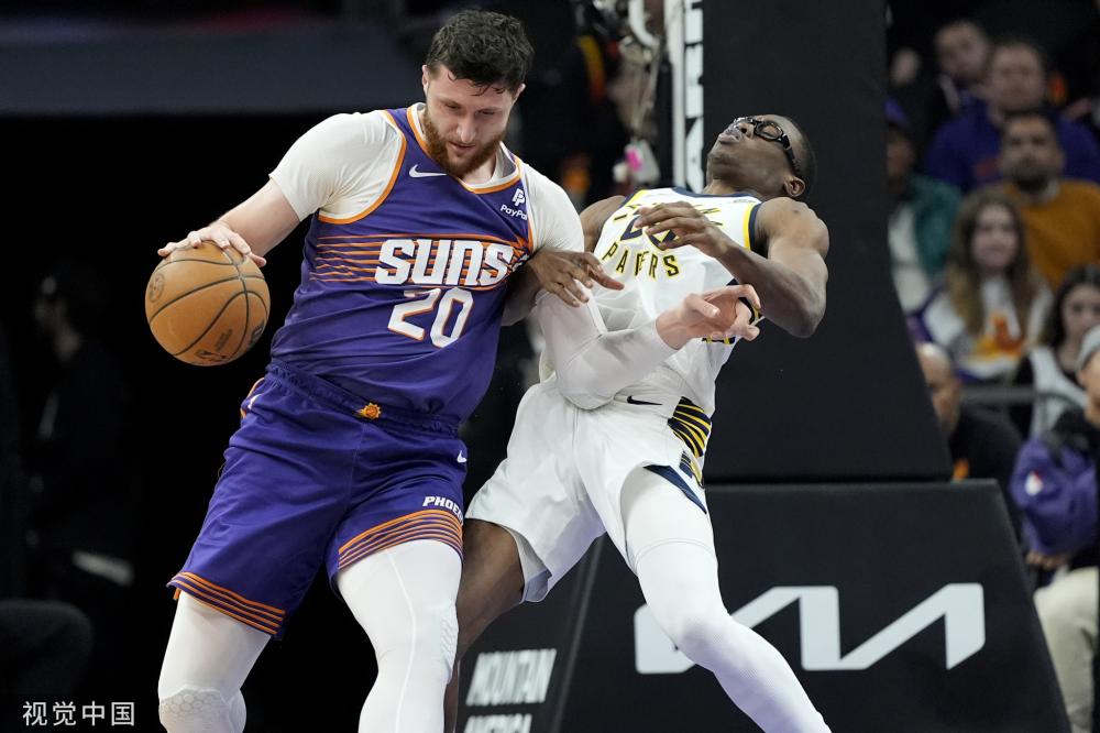 他与队友维 他与队友维